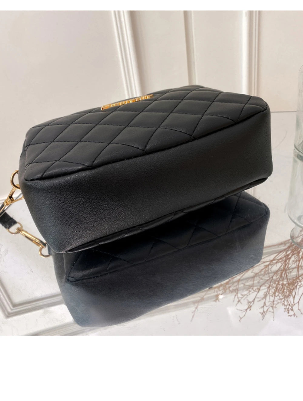 "2024 Trendy Tassel Small Messenger Bag – Elegant Lingge Embroidery Crossbody for Women" ✨👜 - Peaklo Quality