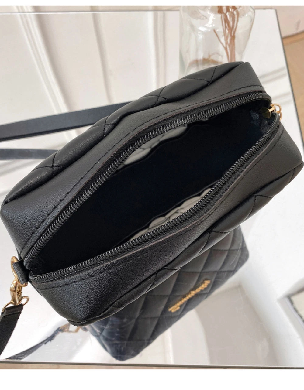 "2024 Trendy Tassel Small Messenger Bag – Elegant Lingge Embroidery Crossbody for Women" ✨👜 - Peaklo Quality