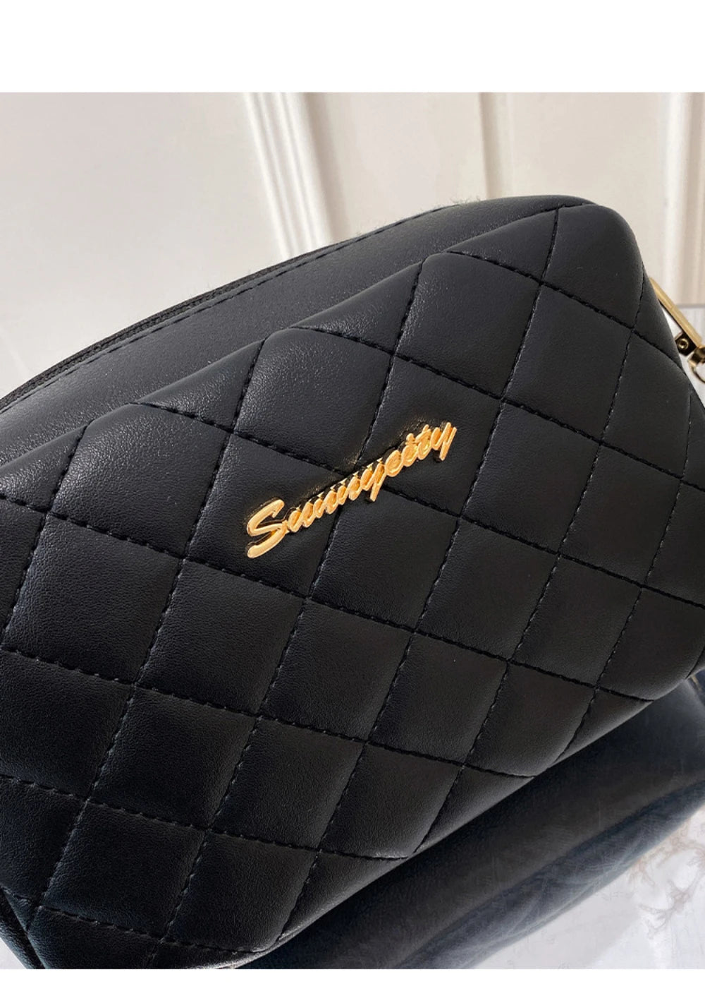 "2024 Trendy Tassel Small Messenger Bag – Elegant Lingge Embroidery Crossbody for Women" ✨👜 - Peaklo Quality