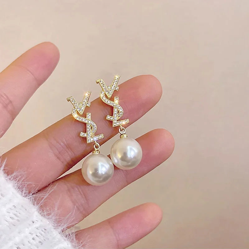 "2024 Luxury Gold Matte Retro Earrings – Timeless Elegance for Every Occasion" ✨ - Peaklo Quality