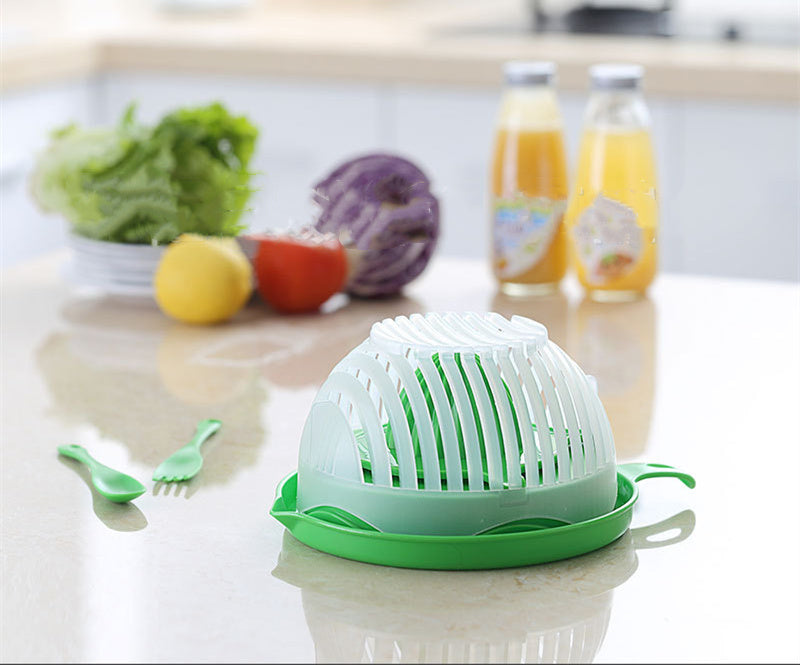 "Creative 60-Second Salad Cutter – Easy Fruit & Vegetable Chopper Bowl" 🥗✨