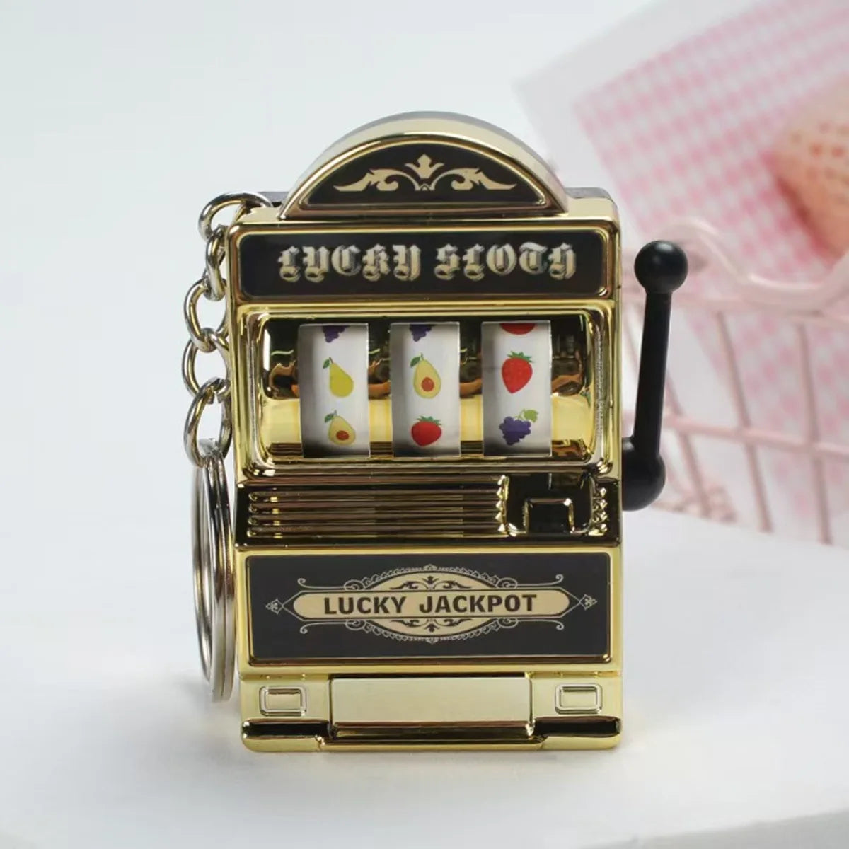 "Mini Slot Machine Keychain – Fun & Trendy Casino-Inspired Accessory" 🎰✨