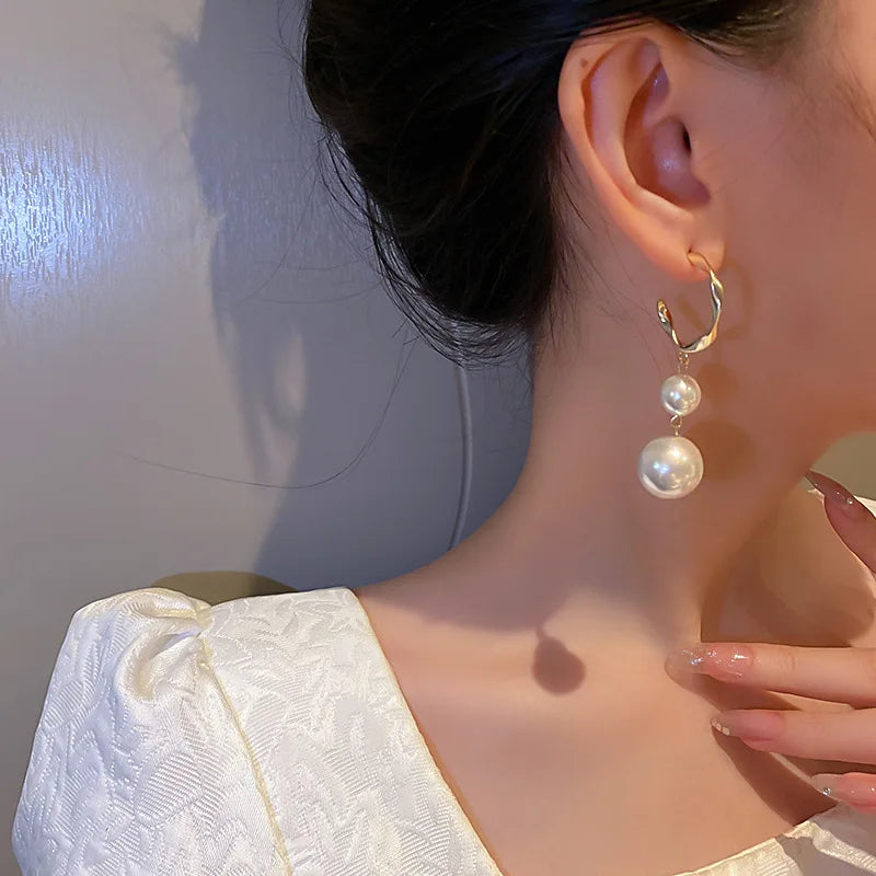 2024 Trendy Long Pearl Earrings – Elegant Floral Rhinestone Wedding Jewelry ✨