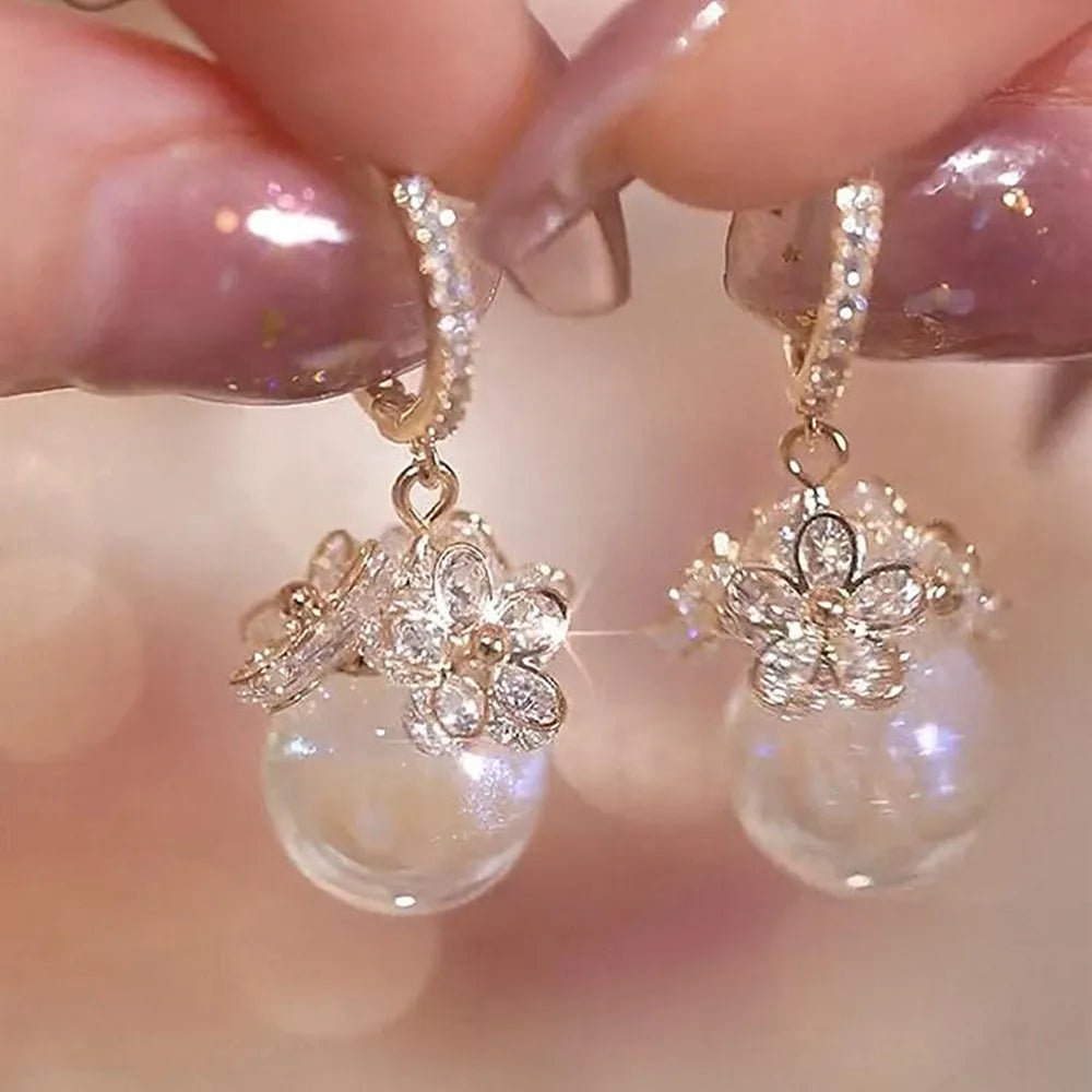 2024 Trendy Long Pearl Earrings – Elegant Floral Rhinestone Wedding Jewelry ✨