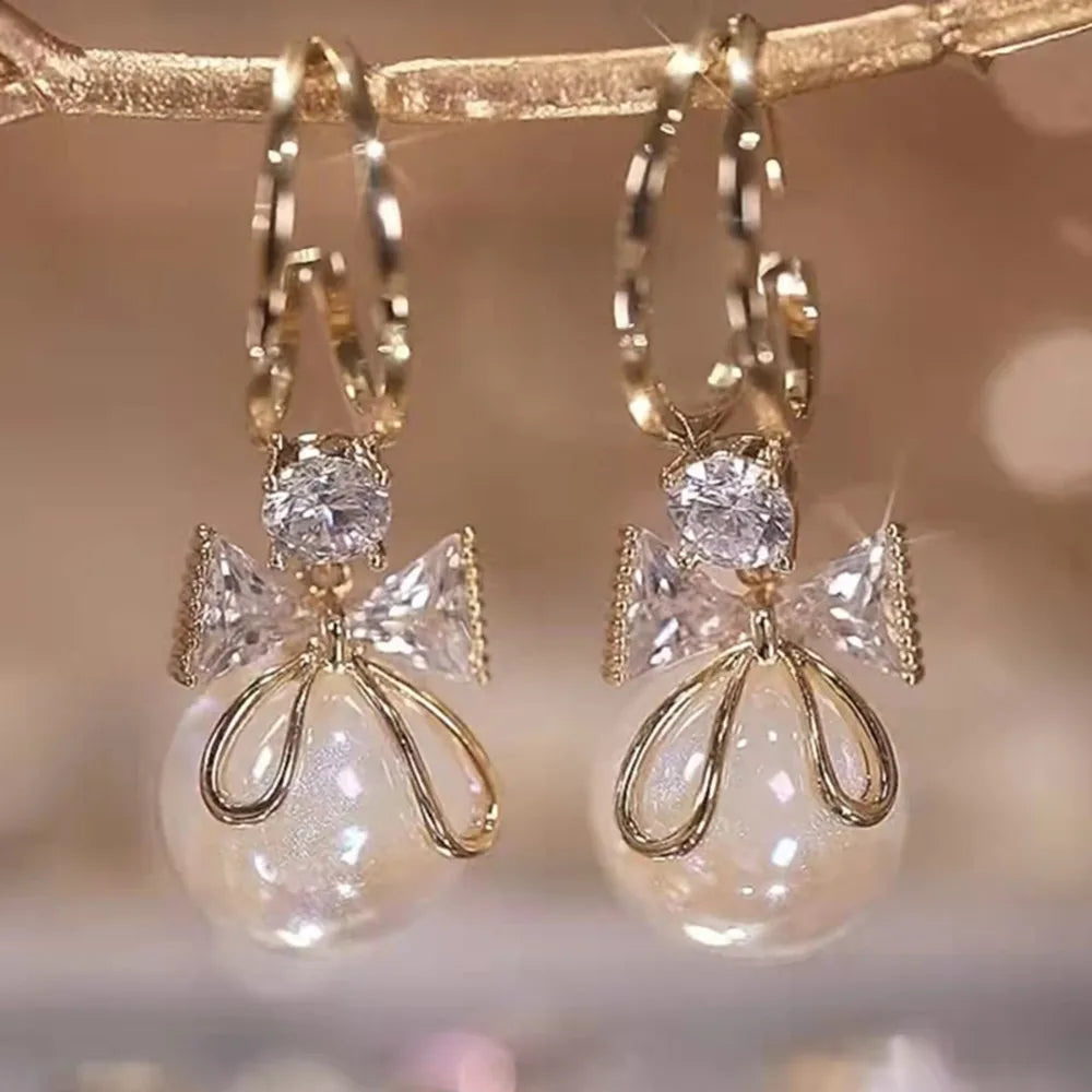 2024 Trendy Long Pearl Earrings – Elegant Floral Rhinestone Wedding Jewelry ✨